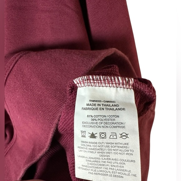 Nike Women’s Maroon Cropped Crewneck Sweatshirt XS Fleece Pullover - Picture 6 of 6